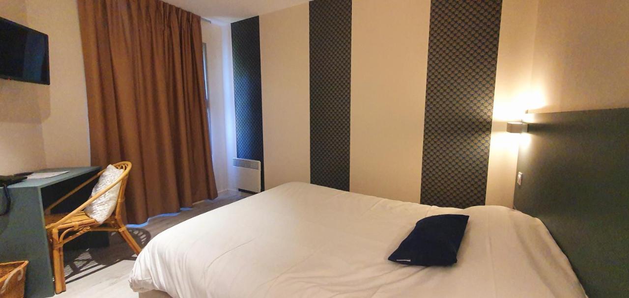 Hotel Pont De Senard Монтегю Екстериор снимка